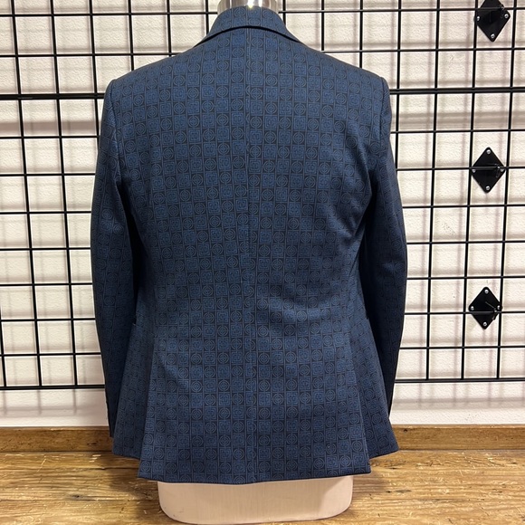 Infinity Blazer - Picture 4 of 5